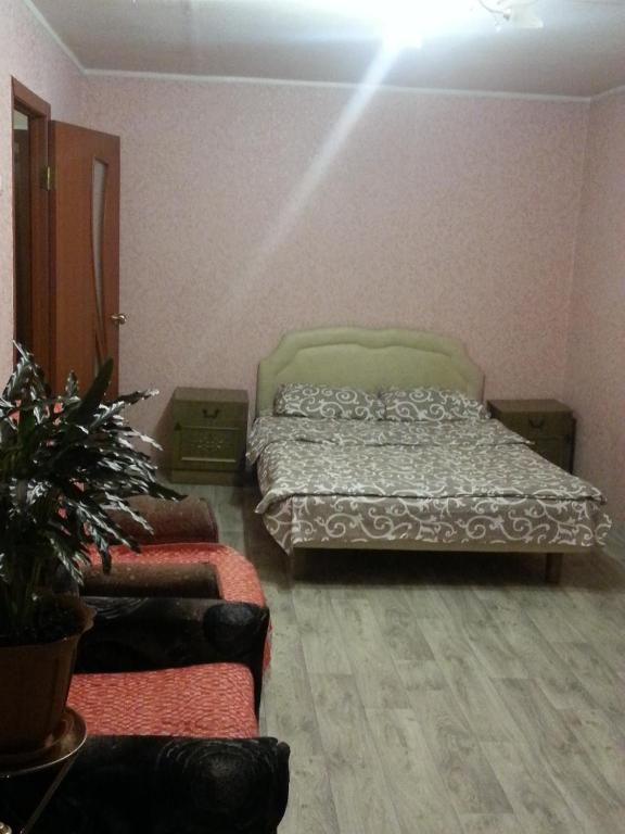 Апартаменты удобное месторасположение,всегда чисто Славянск-13
